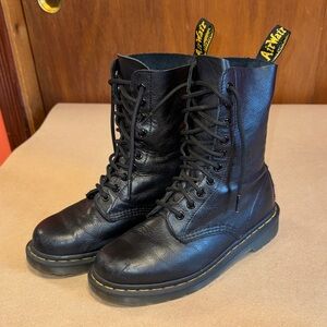 Dr. Martens Womens 1490 Virginia Leather Mid Calf Black Leather Boots Size 7
